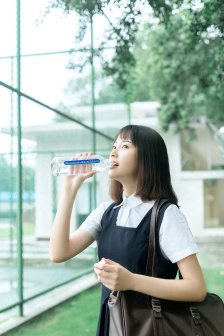 葡萄成熟时3国语完整版